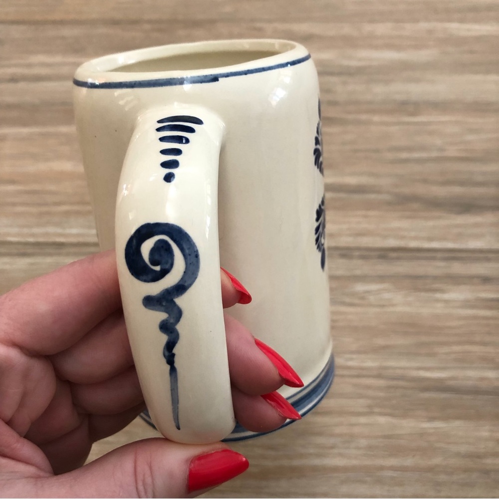 Vintage Delft Mug 16oz - Picture 6 of 11
